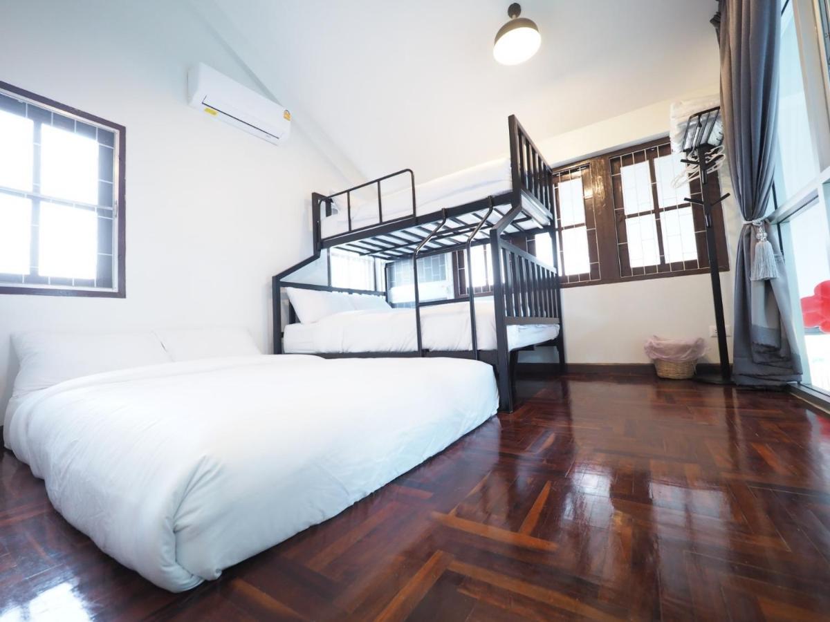 Pool Villa 3 Bedroom 10 Persons 5-Min To Tiger Zoo - Njoy Pool Villa Si Racha Exterior photo
