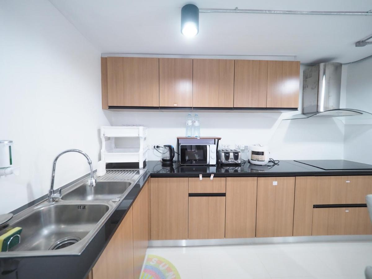 Pool Villa 3 Bedroom 10 Persons 5-Min To Tiger Zoo - Njoy Pool Villa Si Racha Exterior photo