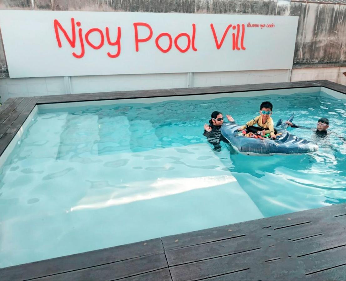 Pool Villa 3 Bedroom 10 Persons 5-Min To Tiger Zoo - Njoy Pool Villa Si Racha Exterior photo